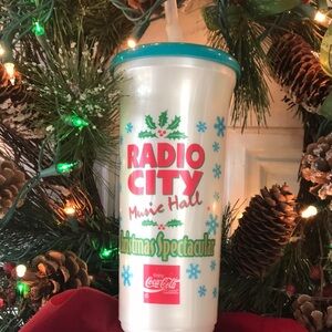 Vintage (30 yr) Souvenir soda mug.